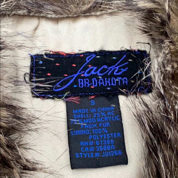 Jack by BB Dakota Faux Coyote Fur Vest - Picture 2 of 9